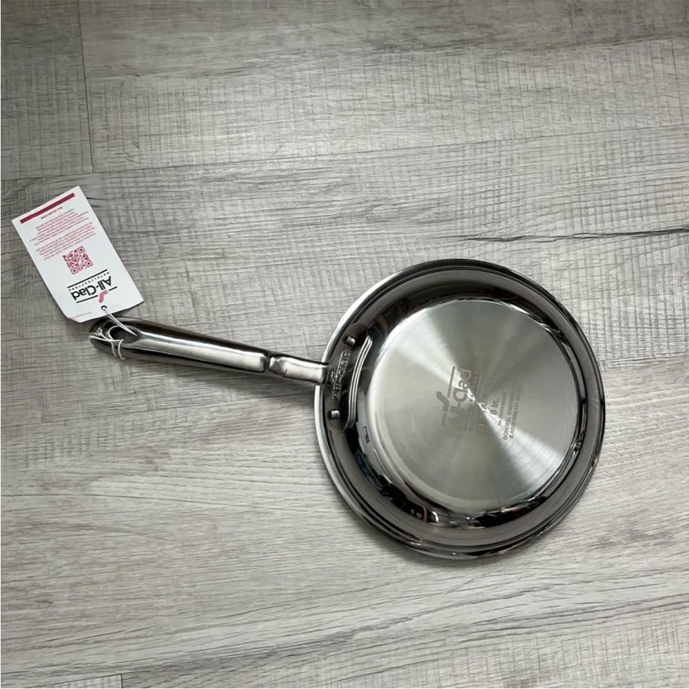 NEW ALL CLAD D3® Tri-Ply Stainless-Steel 8”  Fry Pan